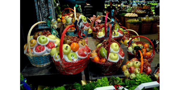 Gourmet Fruit Baskets, Tacoma WA Flower Shop