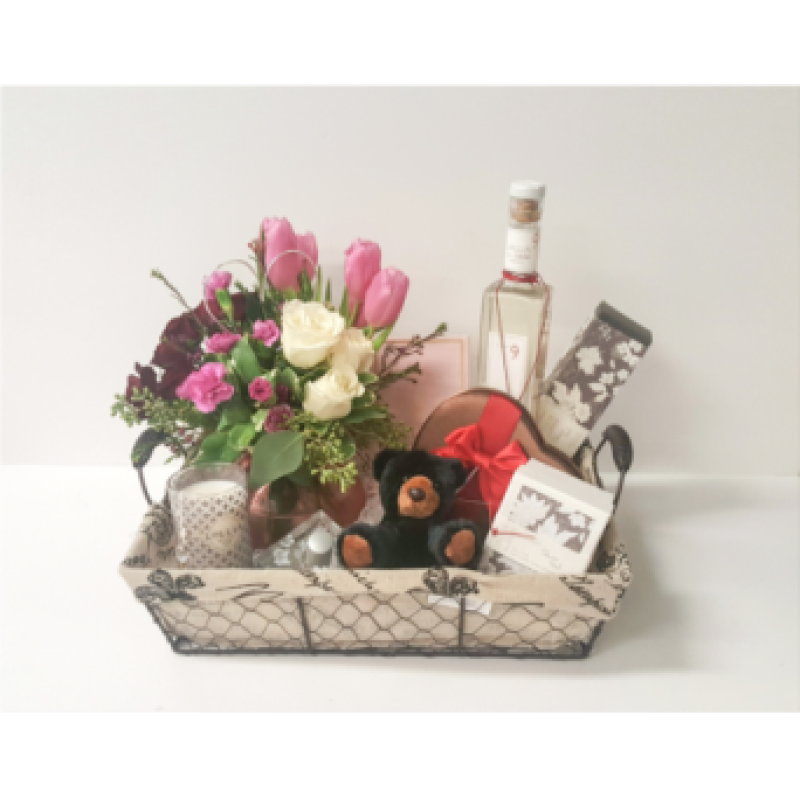 Hearts & Lollia Gift Basket - Same Day Delivery