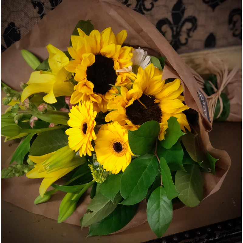 Sunny Simplicity - Same Day Delivery